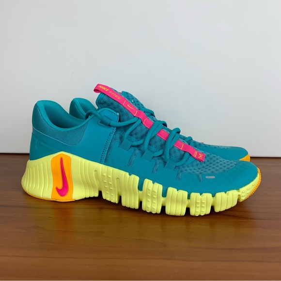 Nike Free Metcon 5 “Dusty Cactus” Training Shoes - Picture 1 of 15